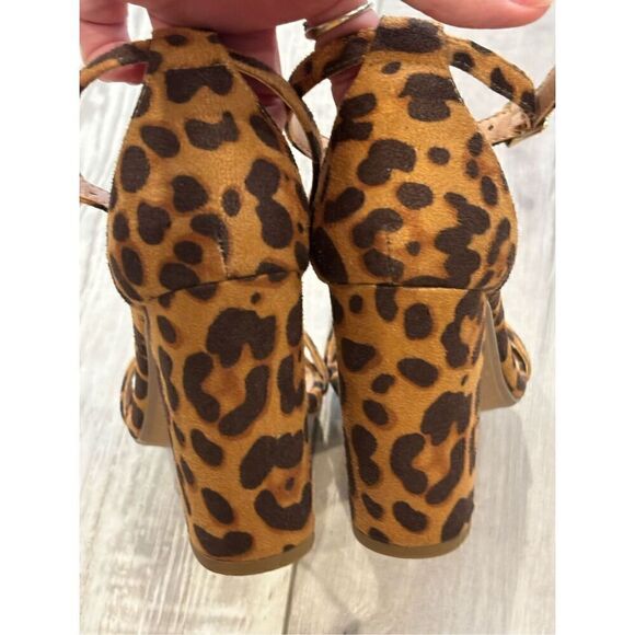 Charlotte Russe Leopard Heels size 7 - Picture 7 of 10